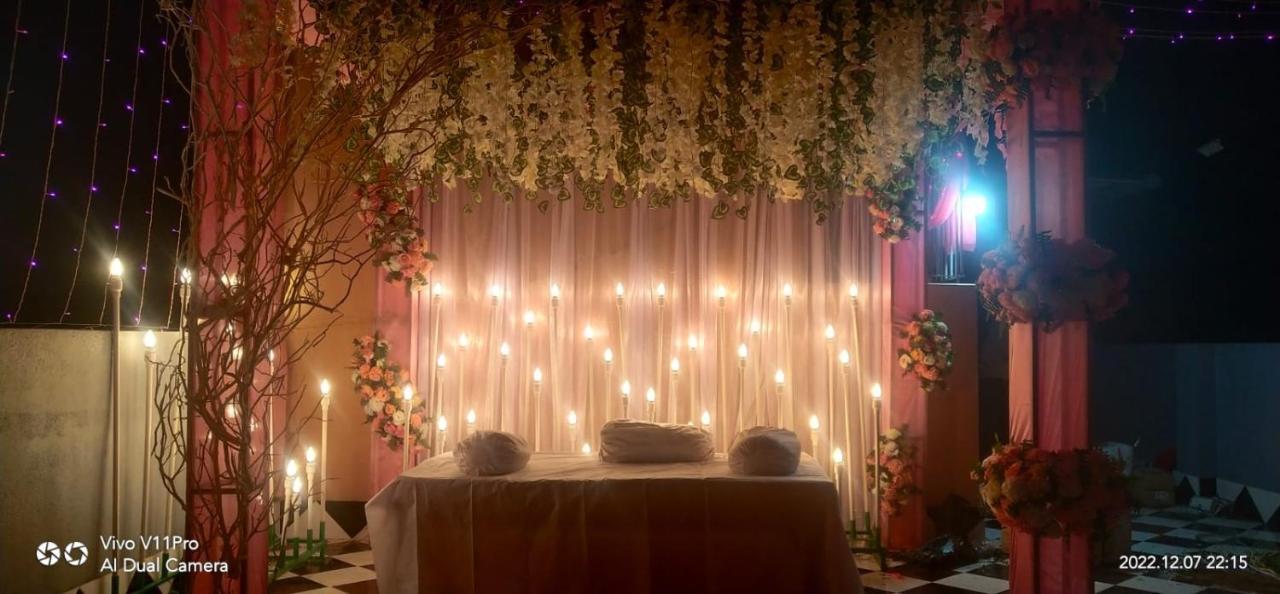 La Cresta Inn Kolkata Luaran gambar