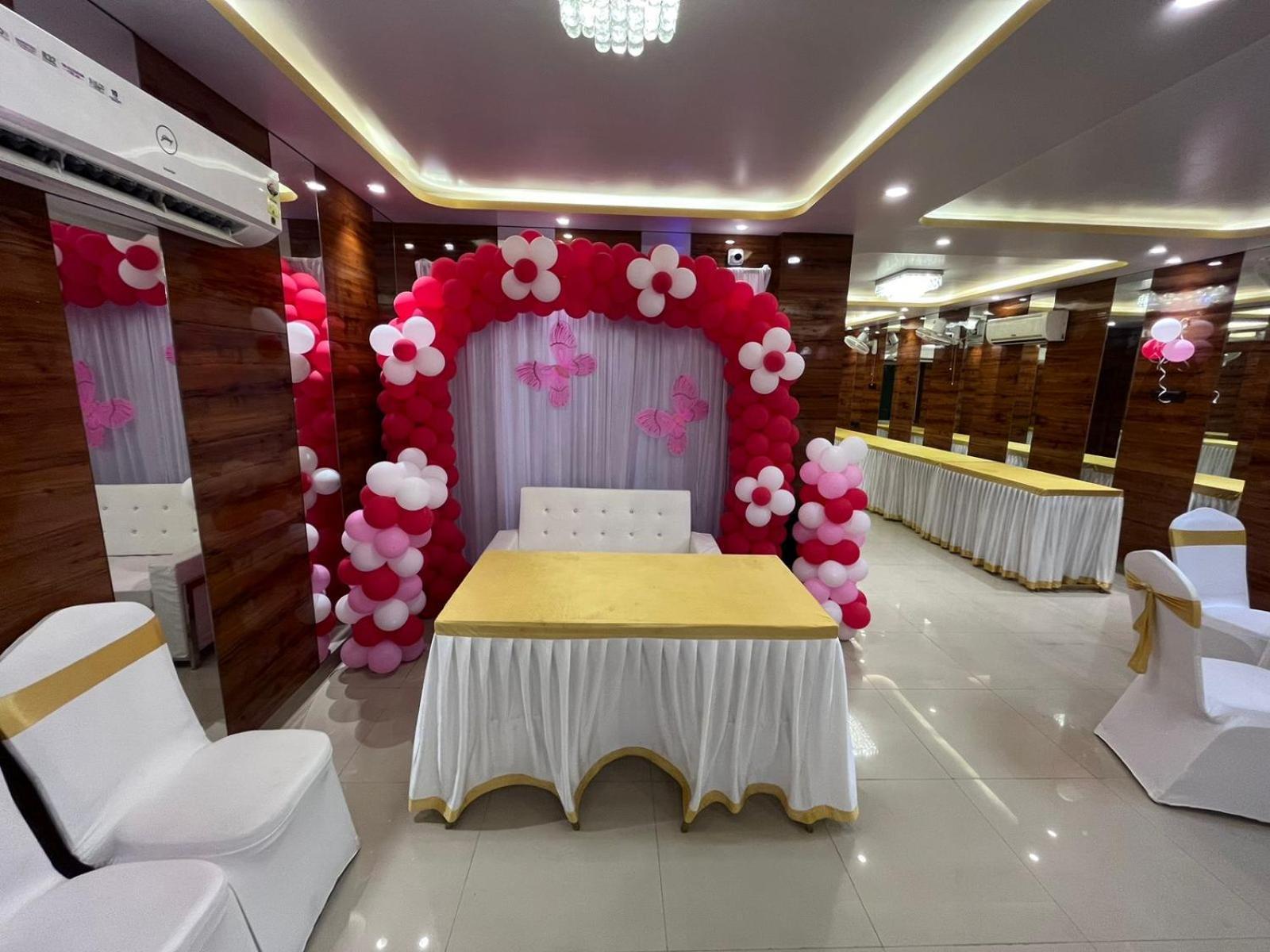 La Cresta Inn Kolkata Luaran gambar